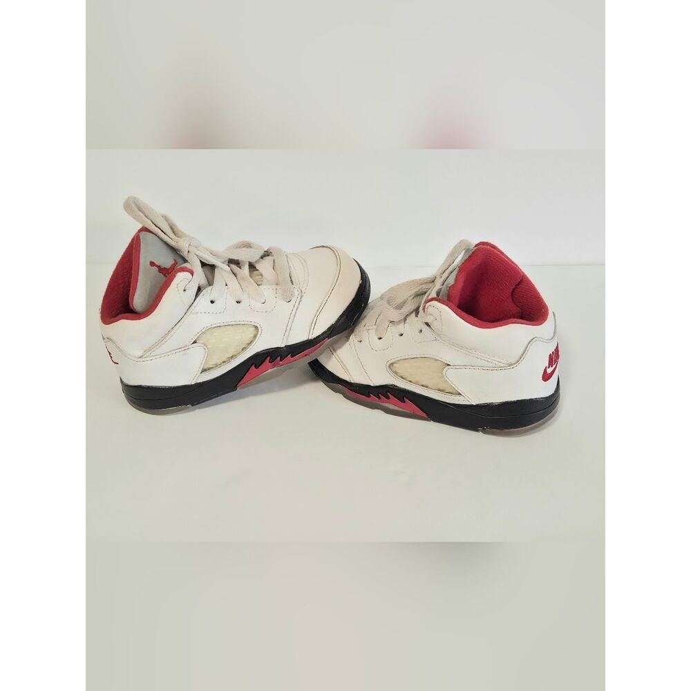 Nike Air Jordan 5 Retro Fire Red Sneakers